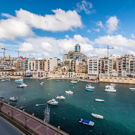 Lejlighed Modern Seafront With Patio *