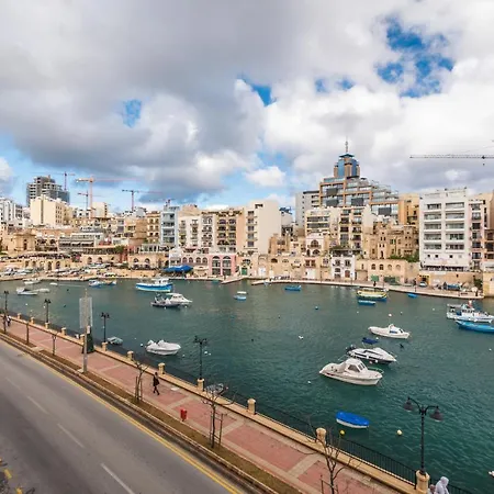 Apartman Modern Seafront With Patio *